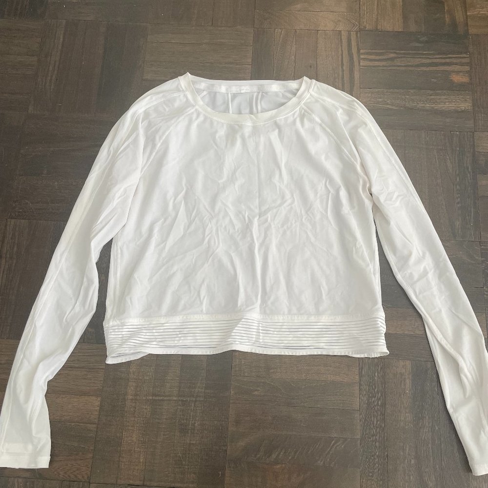 Lululemon White Long Sleeve Sheer Top Size 8